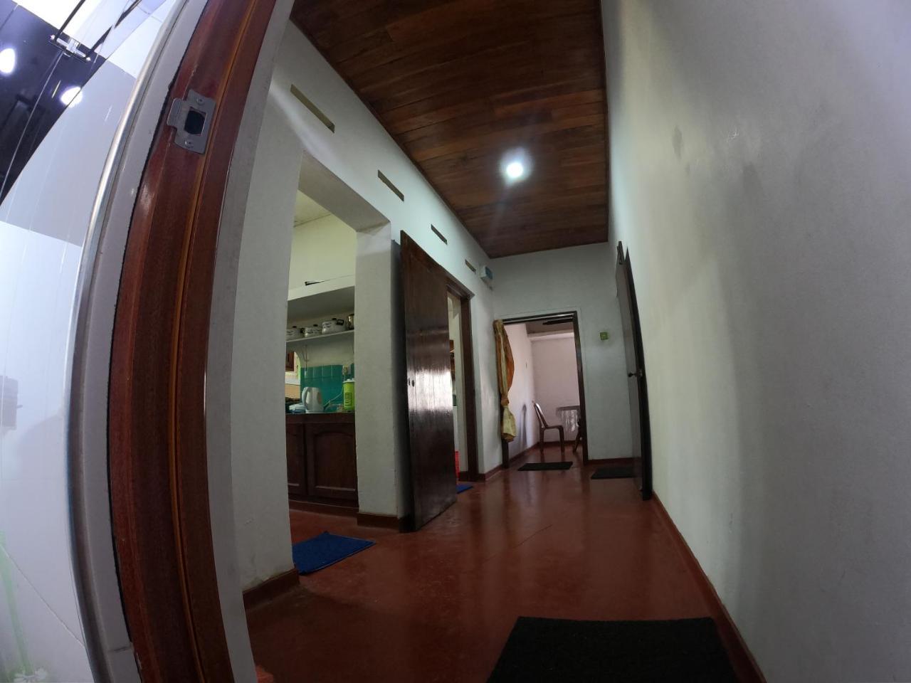 Shrinith'S Place - Dodanduwa Hikkaduwa Exterior photo